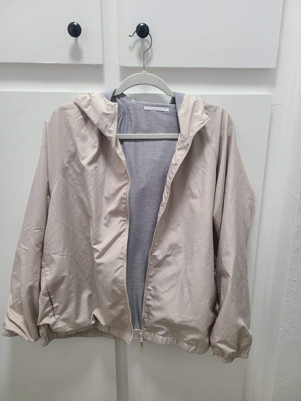 Uniqlo Light Beige Hooded Bomber Jacket